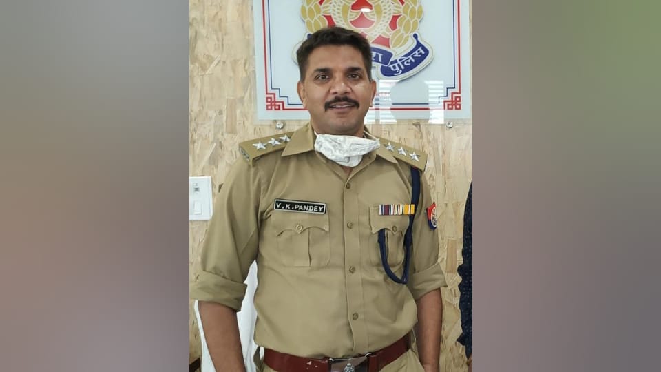 Akhilesh Dubey Kanpur SIT notice to three COs, one inspector and two KDA employees for colluding with Akhilesh