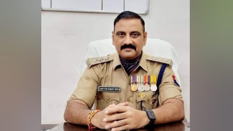 Akhilesh Dubey Kanpur SIT notice to three COs, one inspector and two KDA employees for colluding with Akhilesh