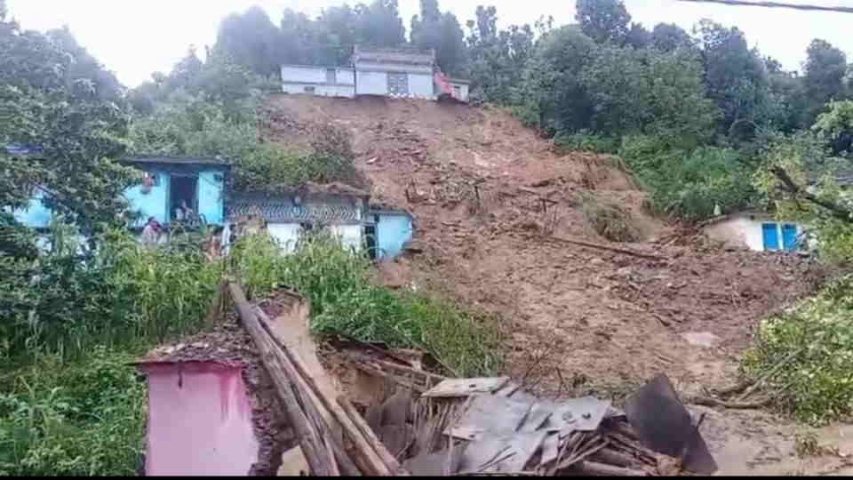 Chamoli disaster victims pain houses destroyed affected people stayed at the disaster relief and rescue center
