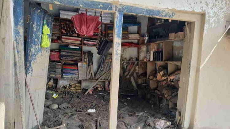 चमोली आपदा: पीड़ितों ने सुनाई व्यथा...जहां मलबा पड़ा है यहीं घर था..आसमान से बरसी आफत ने बरपाया ऐसा कहर