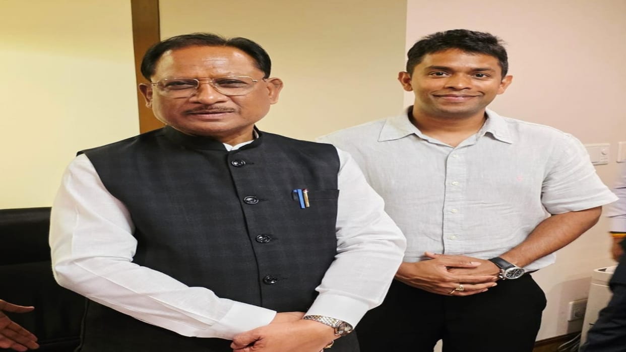 CM Sai met Avinash Tiwari of Bastar in Tokyo: Discussion on setting up industry in Chhattisgarh