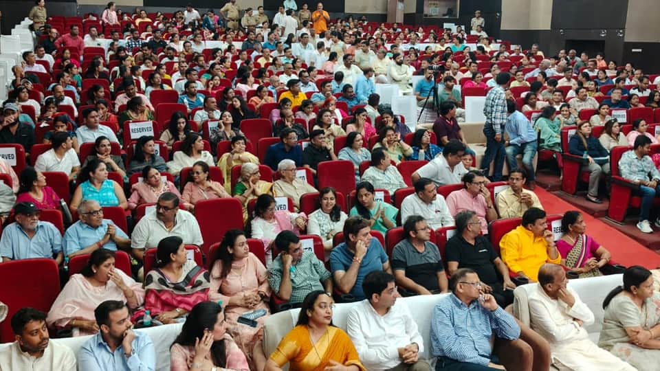 Moradabad: Jaya Kishori gave a message of spirituality in the Jeevnjali program, youth got a new direction