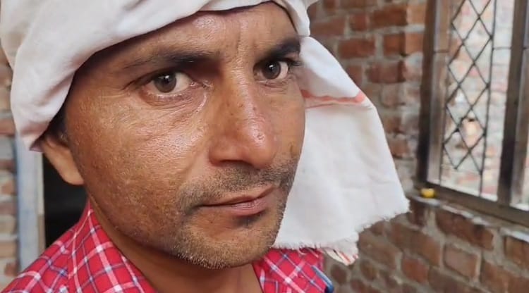 Budaun Crime News Husband Attempts to Kill Wife After Love Marriage, Later Found Hanging UP news in Hindi