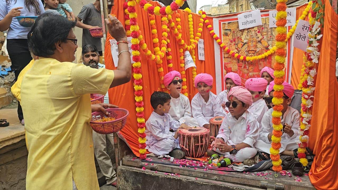पुष्करणा दिवस पर निकाली शोभायात्रा।