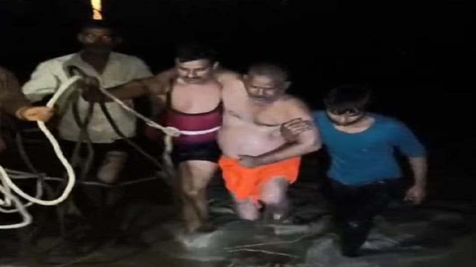 Police saved life of person who drowned in Yamuna