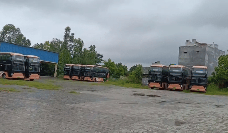 Electric double decker buses standing idle six months due lack budget compressor three buses leaks