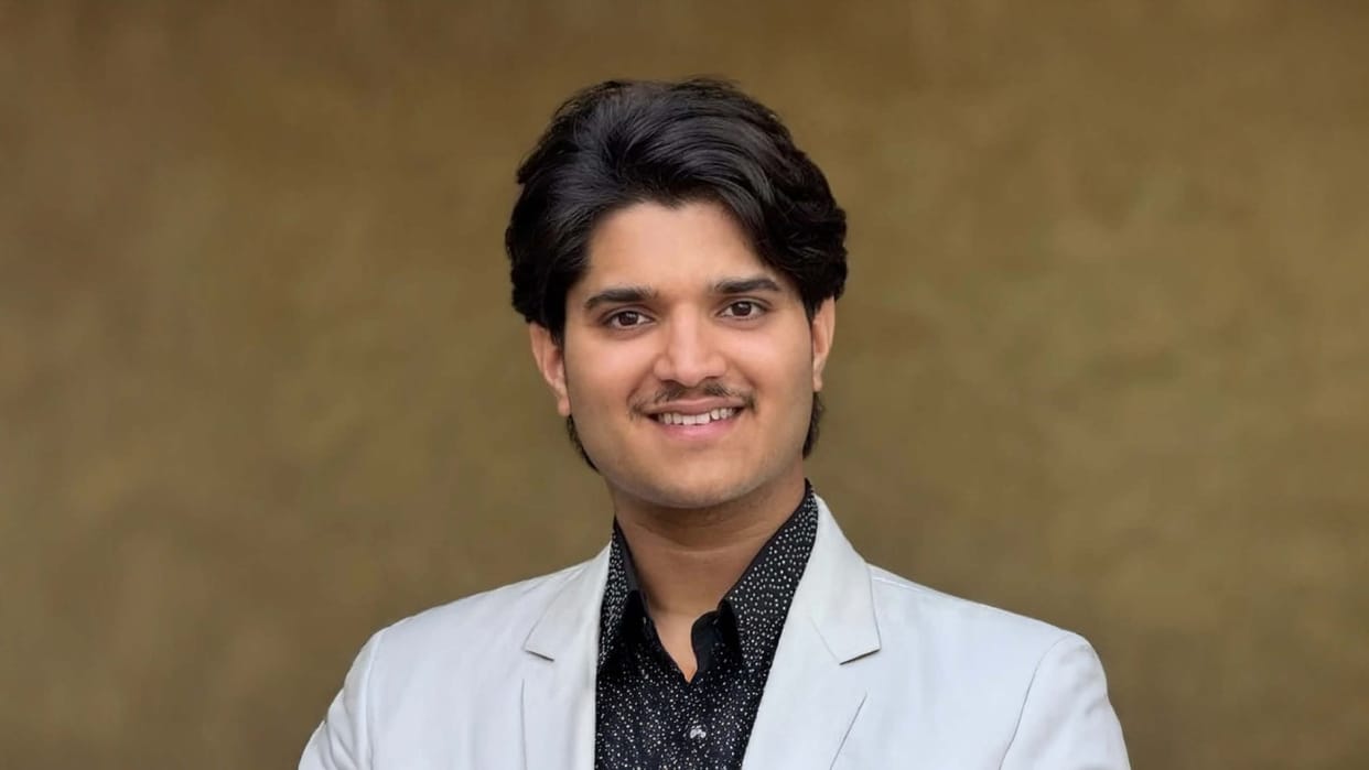 Mridul Tiwari from Greater Noida entered Big Boss After Manveer Contestant Shahnaz Gill brother defeated