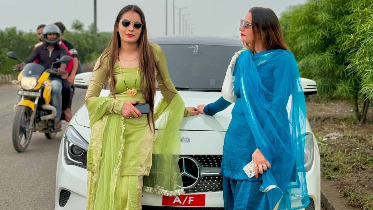 Nikki murder case greater noida Nikki missing mobile phone was found with her family