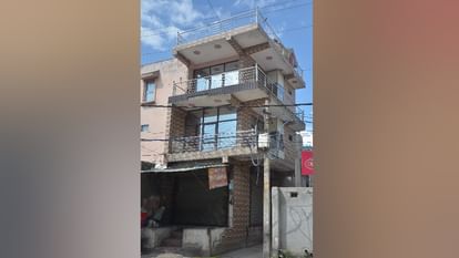 Nikki murder case greater noida Nikki missing mobile phone was found with her family