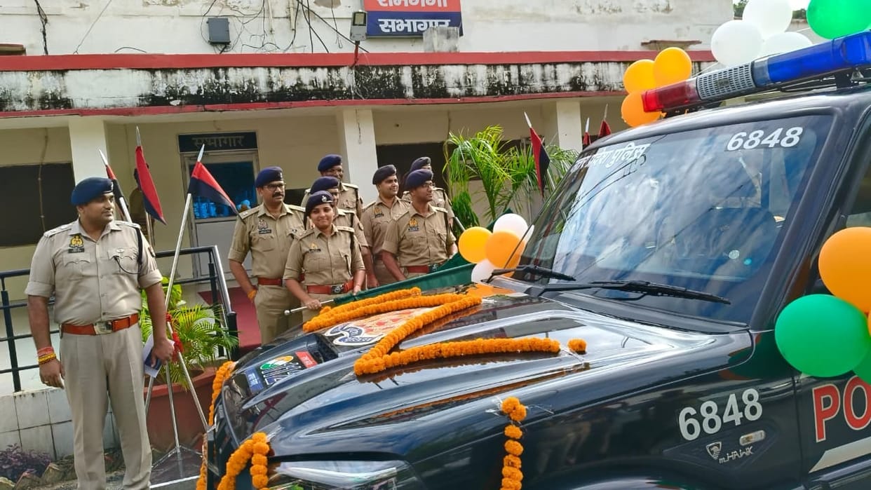 12 new PRV vehicles were added to UP 112 SSP flagged off in Bareilly