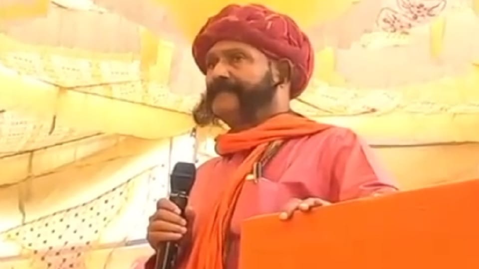 Baghpat: Give dowry to the daughter or not, definitely give sword and sword