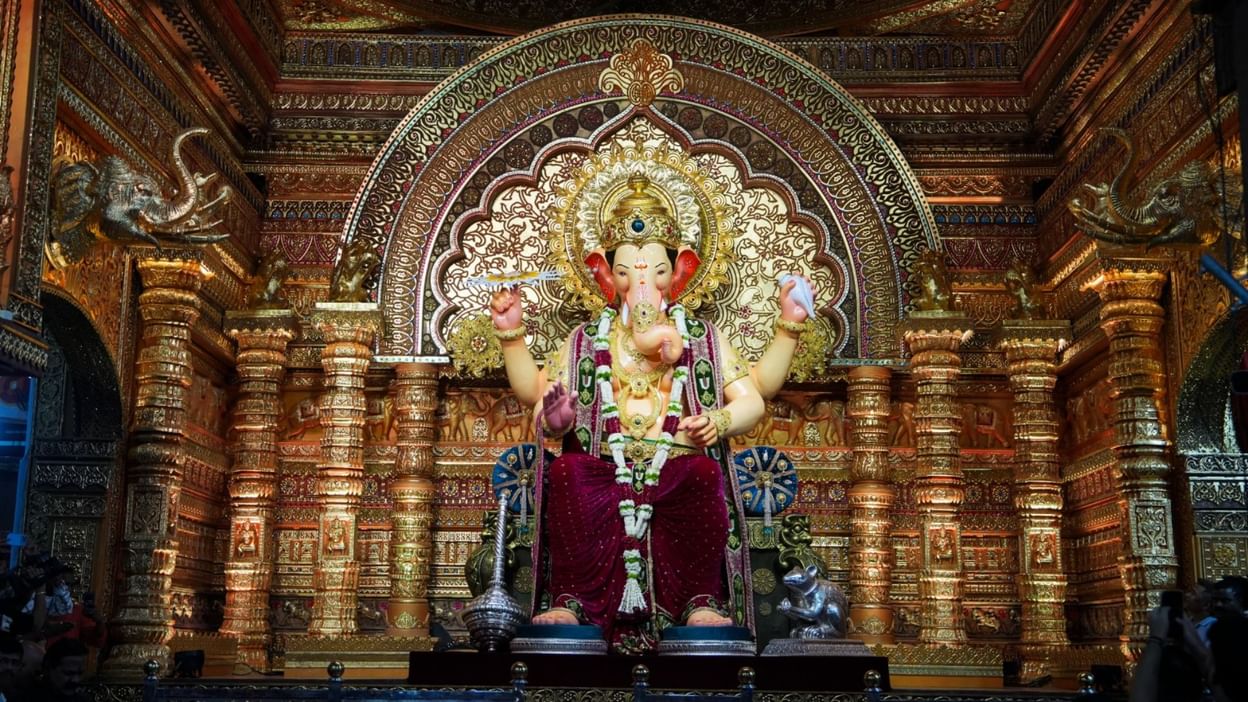 Ganesh Chaturthi 2025: Complete History, Significance & Rituals Guide