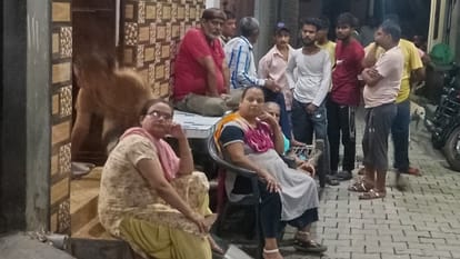 UP: Family going to visit Mata Vaishno Devi buried in landslide, only son dies, tragic accident in Katra