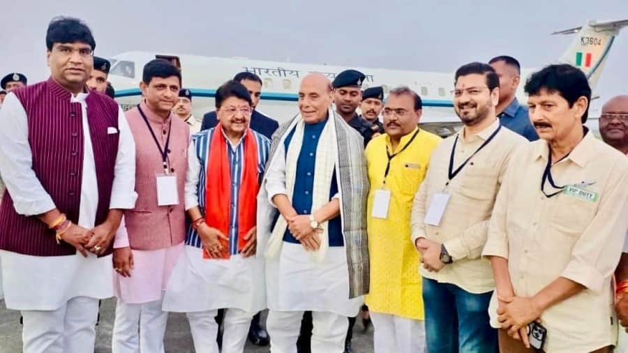 indore news army war college hosts ran samvad 2025 with cds anil chauhan and defence minister rajnath singh
