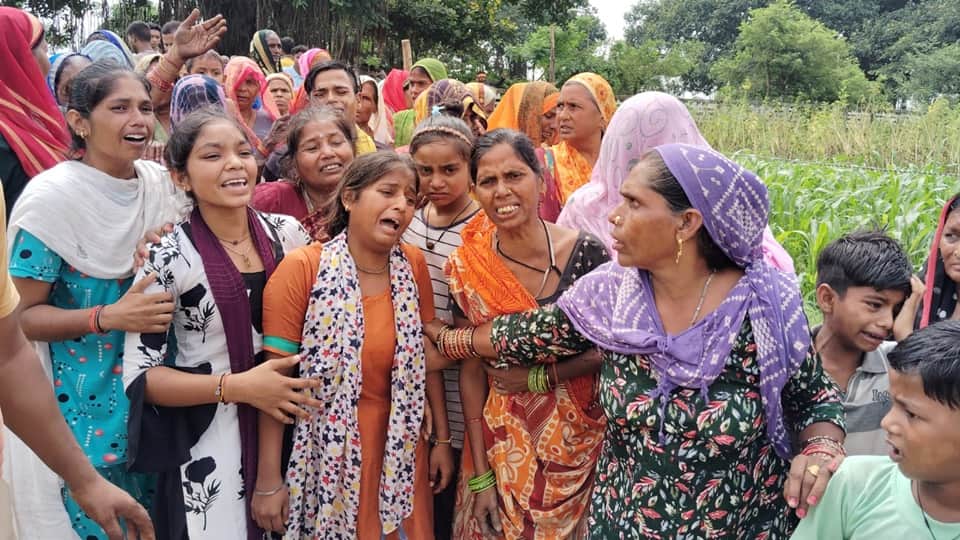 tenth class student murdered by slitting his throat in Sambhal