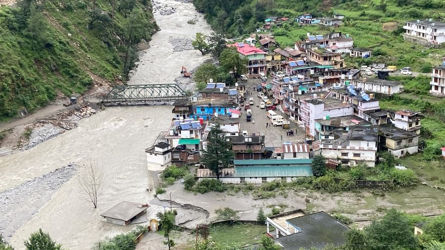 Uttarkashi disaster Dharali Now the crisis of food and cooking gas is deepening in the affected villages