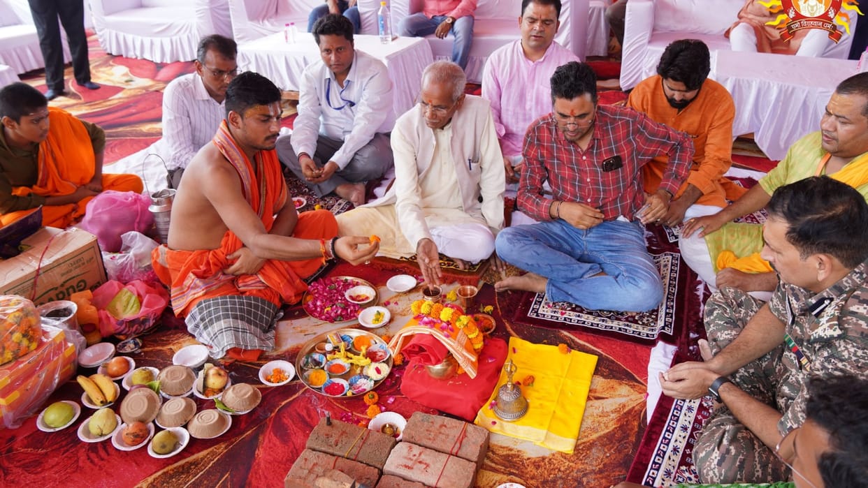 Ganesha worship in Ayodhya Ram temple wall also worshipped