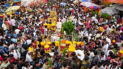 Maharashtra welcomes its beloved Bappa as 10-day Ganeshotsav begins