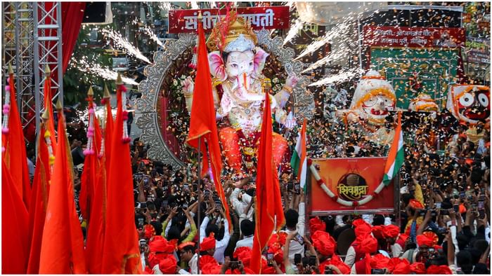'Ganpati Bappa Morya' resonates everywhere in india, PM Modi wishes people for Ganesh Chaturthi; See Photos