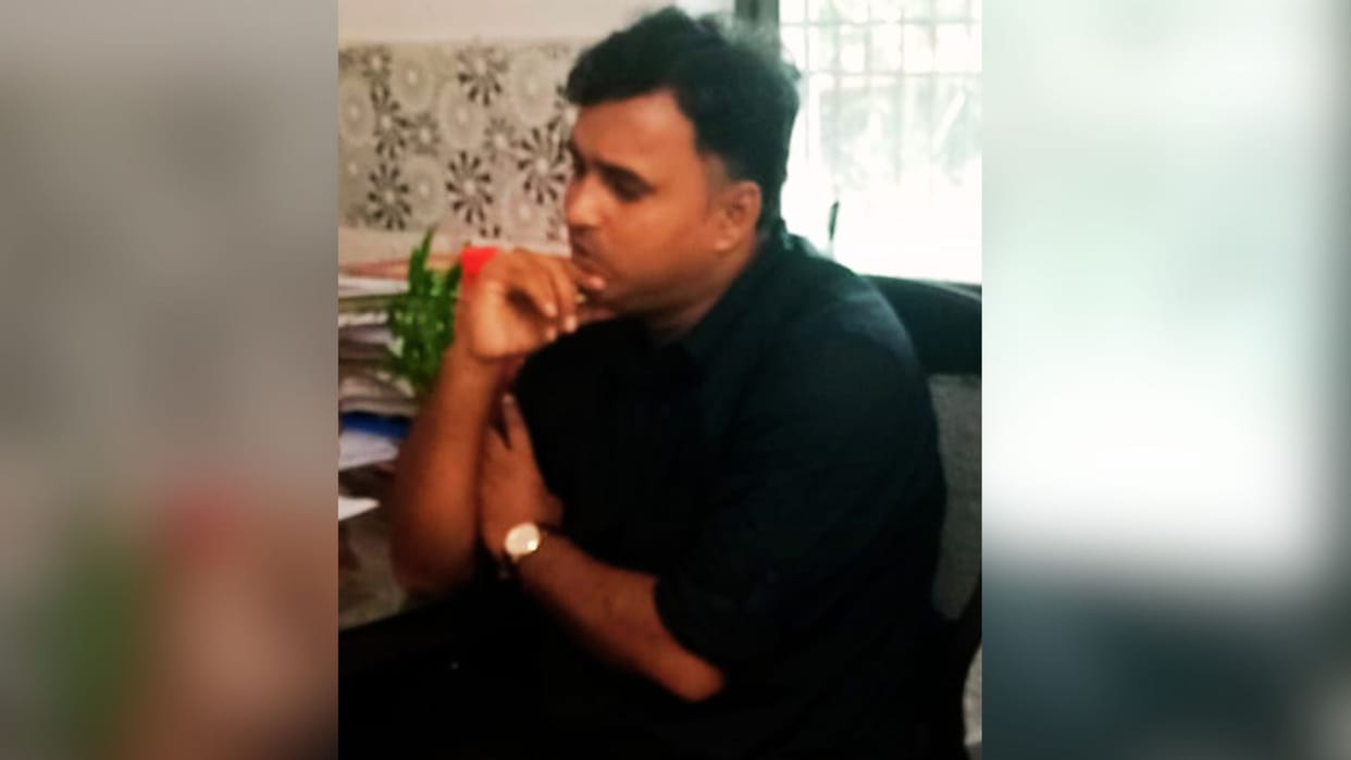 Varanasi Cartridges recovered from passenger at airport butt of machine gun was found 10 days ago