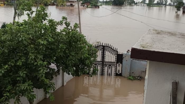 Flood situation in Punjab weather update news