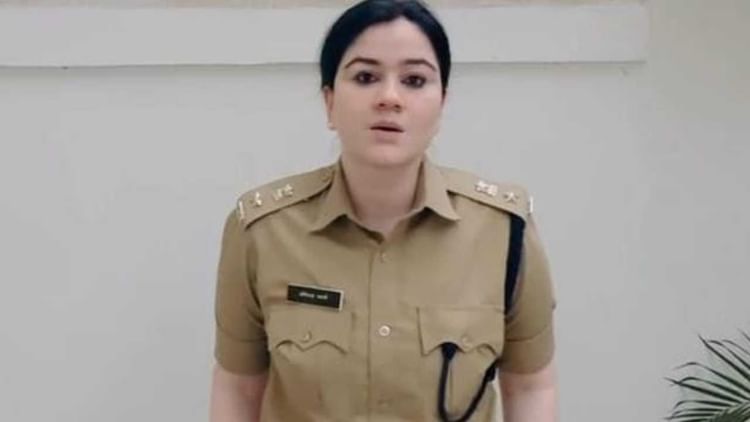 अमेजन इंडिया को नोटिस: 'क्यों न आपको सह-आरोपी बनाया जाए', प्रतिबंधित चाकू की बिक्री पर पुलिस ने पूछे चार सवाल