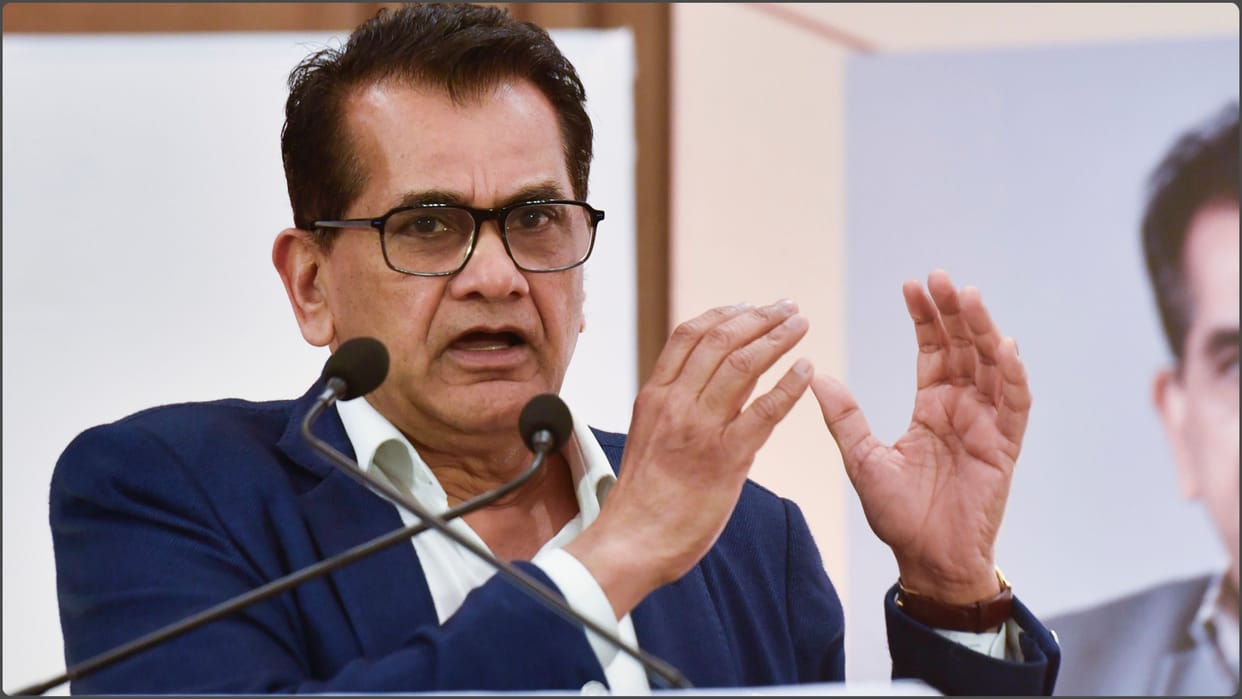 India urgently needs to develop its own AI capabilities', says Amitabh Kant