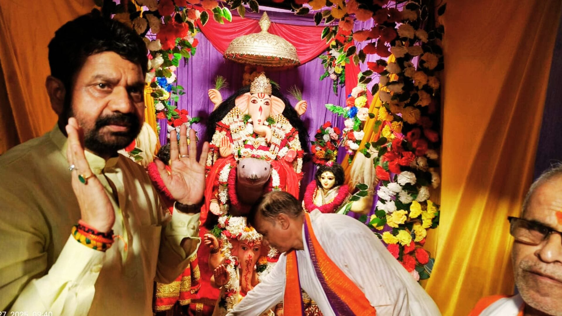 Ganesh Chaturthi Bappa is present in varanasi oldest festival of 228 years See faith in pictures
