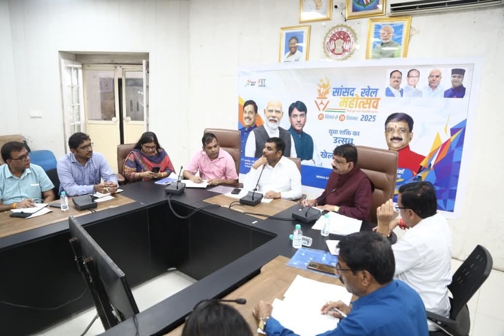 Bhopal: Old Bhopal market will be built on the lines of Jaipur, MP and Collector held a meeting with traders