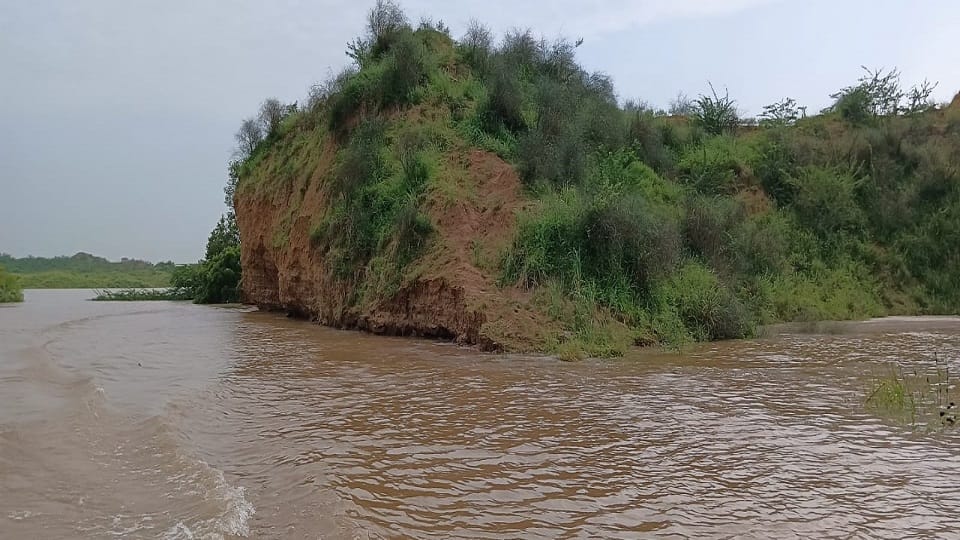uttangan river flood agra yamuna rising UP Flood update news