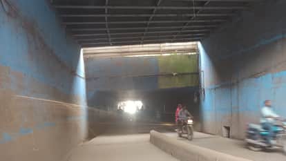 Hatri Bazaar railway underbridge turns dark as soon as day breaks