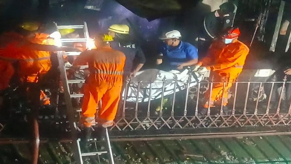 A woman died in a fire at Nainital Old London House