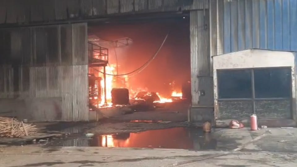 Fire in plywood factory in Yamunanagar