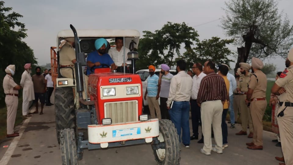 Flood in Amritsar Army on front