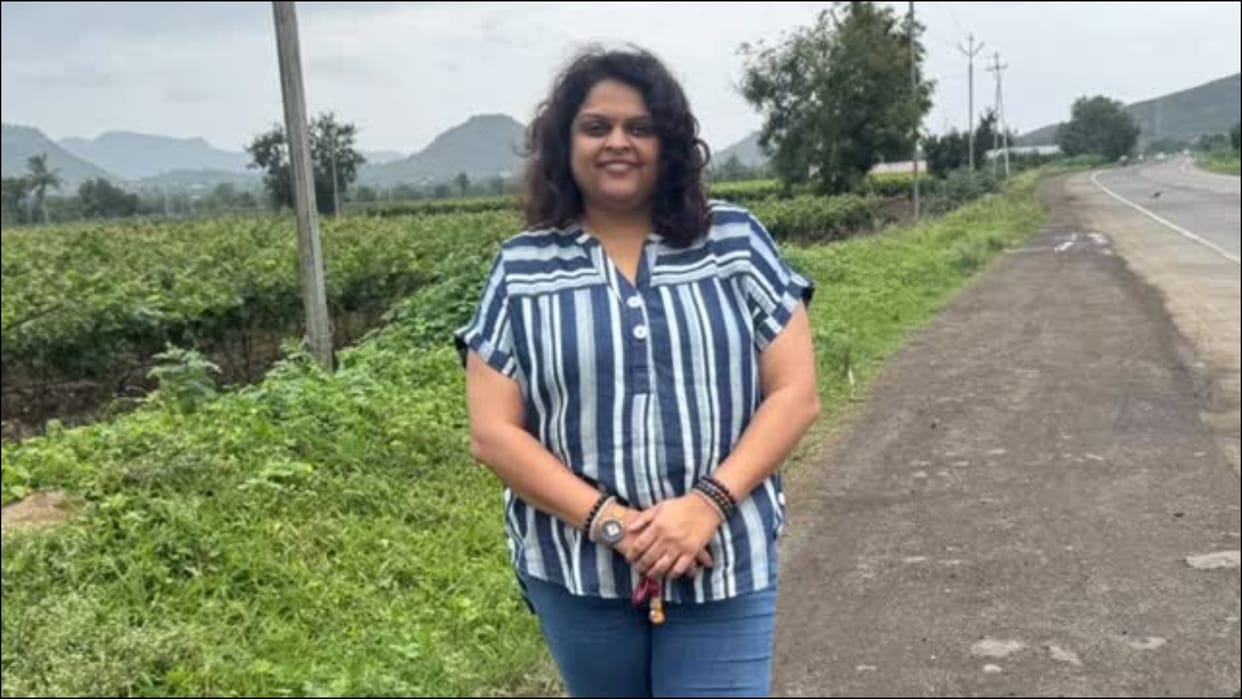 Meet Trupti Gaikwad from Pune Who Upcycles Broken Idols into Art