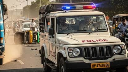 Four laborers injured when steel structure built for pillar collapsed in Ballia