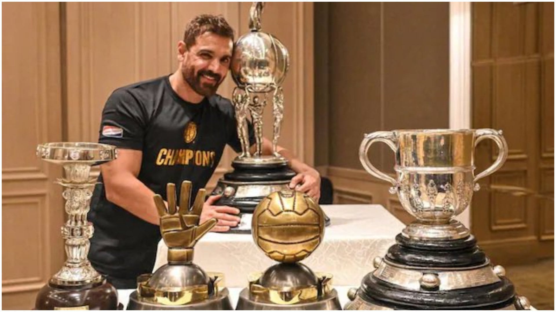 National Sports Day 2025 Bollywood Stars Who Shine as Sports Personalities John Abraham Ranbir Deepika