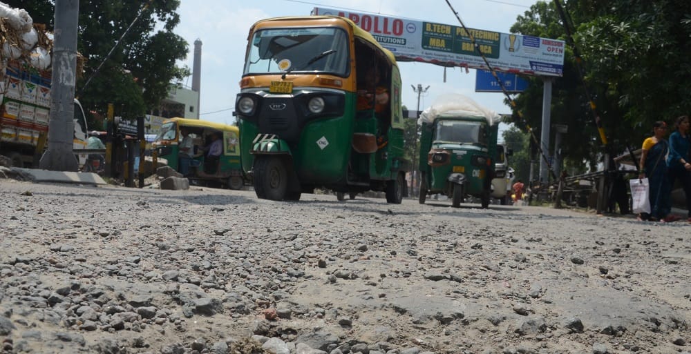Kanpur CM Grid only pits were dug in eight months not single road built construction completed in 18 months