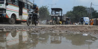 Kanpur CM Grid only pits were dug in eight months not single road built construction completed in 18 months