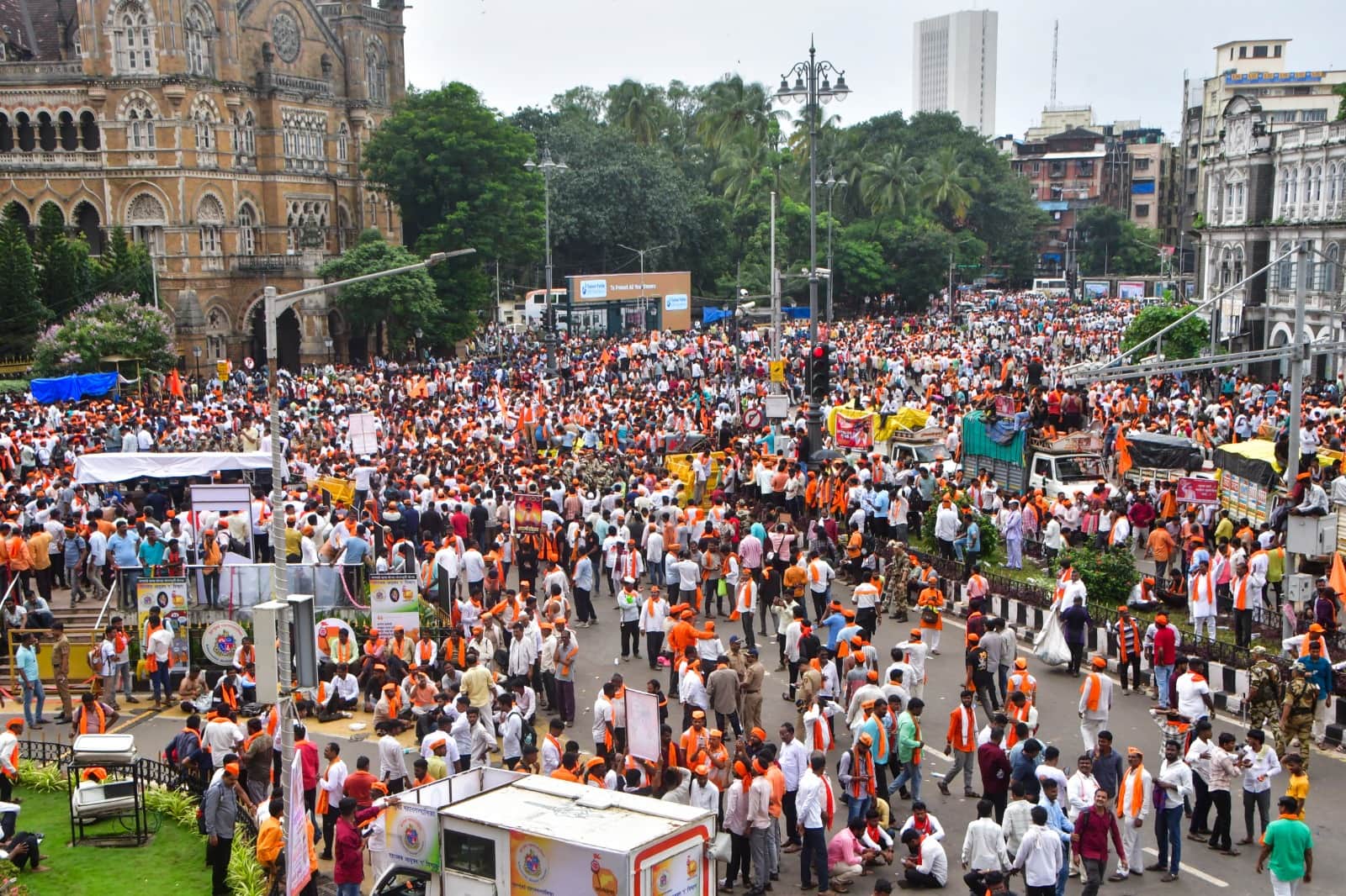 Manoj Jarange was a spark, Sharad-Uddhav turned it into a volcano; OBC leaders angry over hunger strike