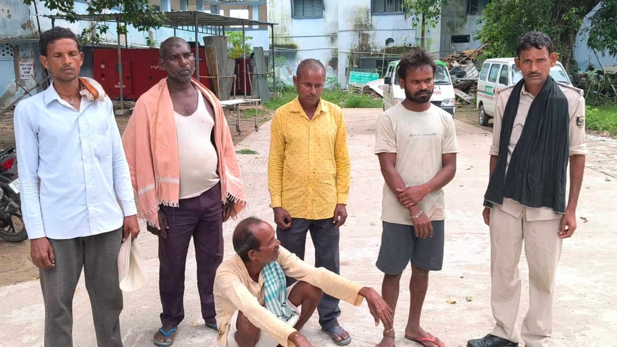 two people including brother-in-law who went to pick up brother-in-law died, two seriously injured
