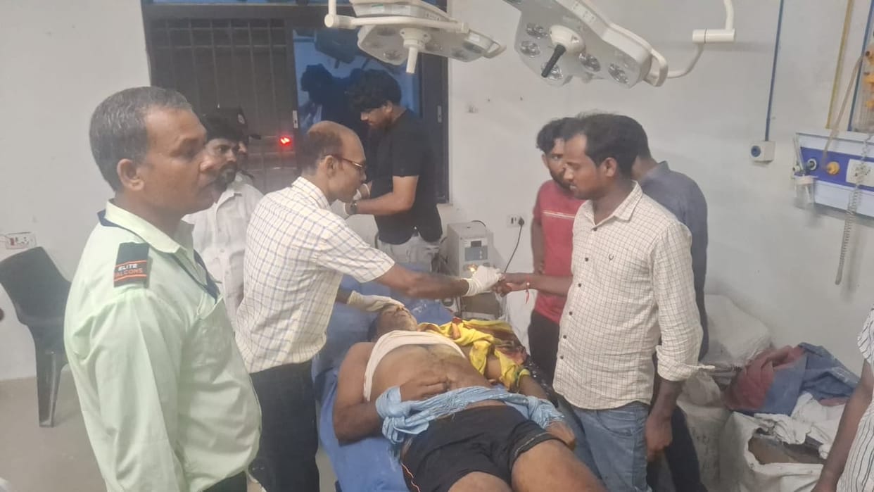 Bihar Crime: Six criminals on a bike shot three people, one died