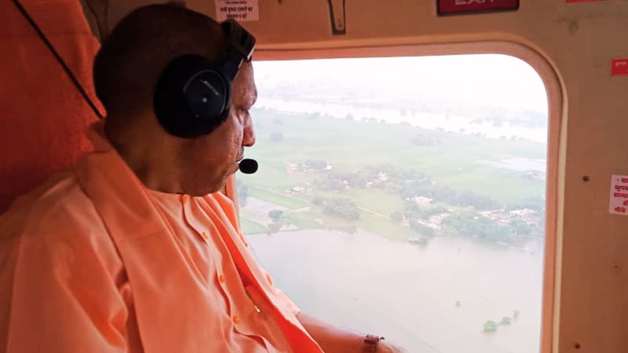 UP Flood Alert CM inspects flood affected areas in Ghazipur tells officers to speed up rescue operations