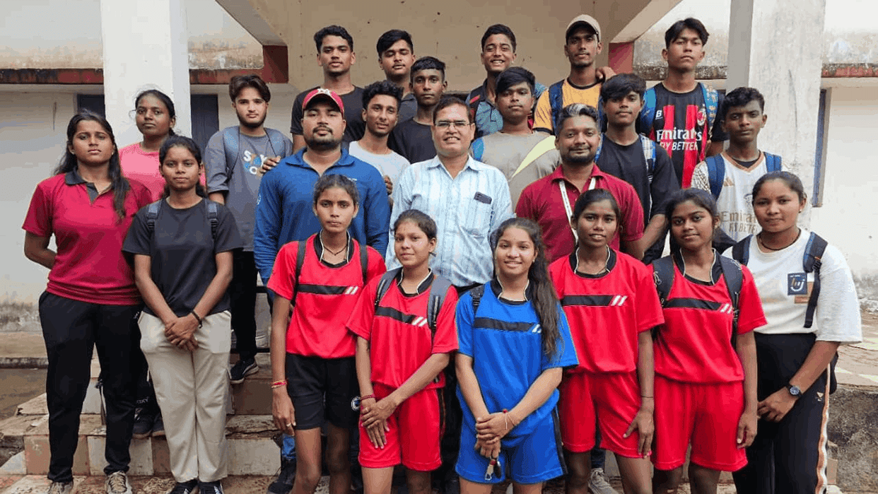 Two Athletes from Bhatapara Block Selected for Divisional Athletics Games