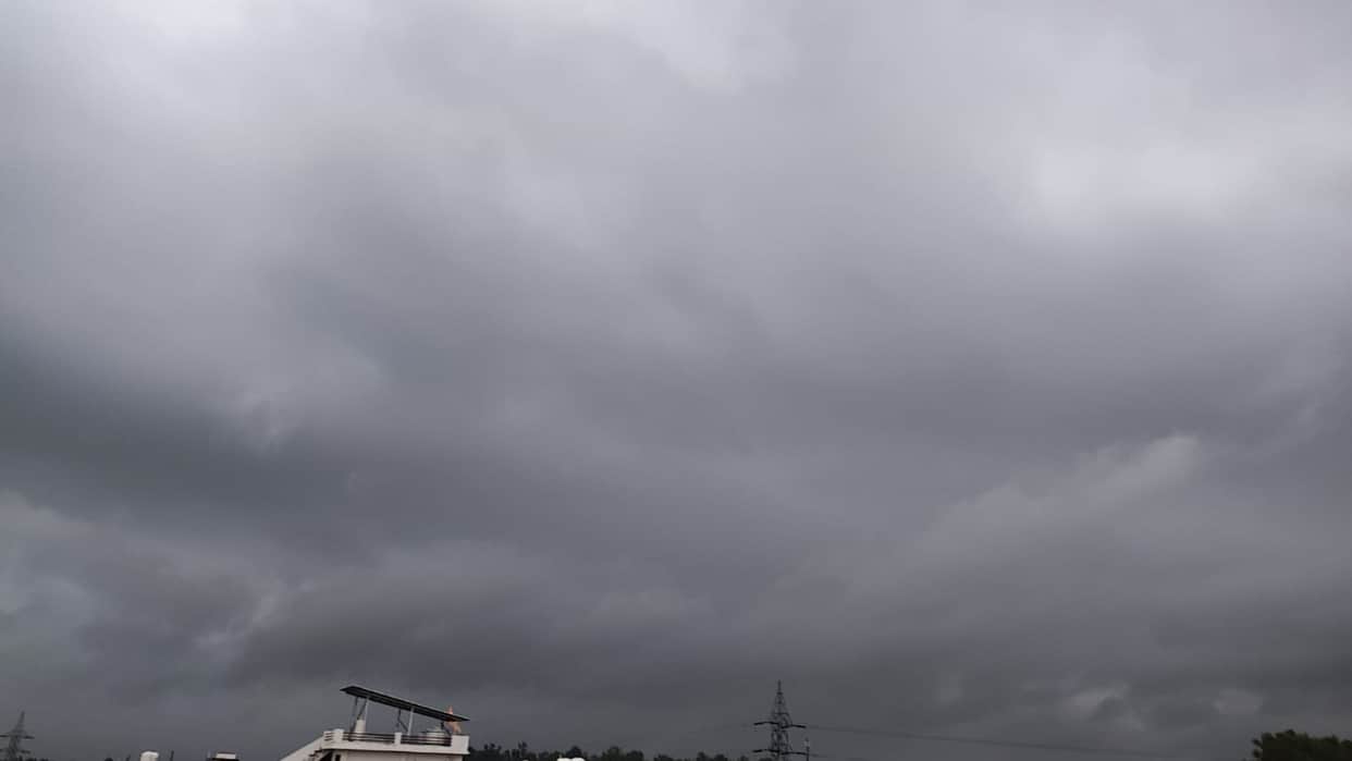 Weather in Punjab Set to Change Again Yellow Alert for Rain march 26 Western Disturbance on 28th