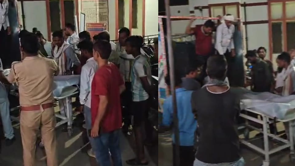 Fatehpur Accident: Father-in-law and son-in-law died in a road accident, young man injured