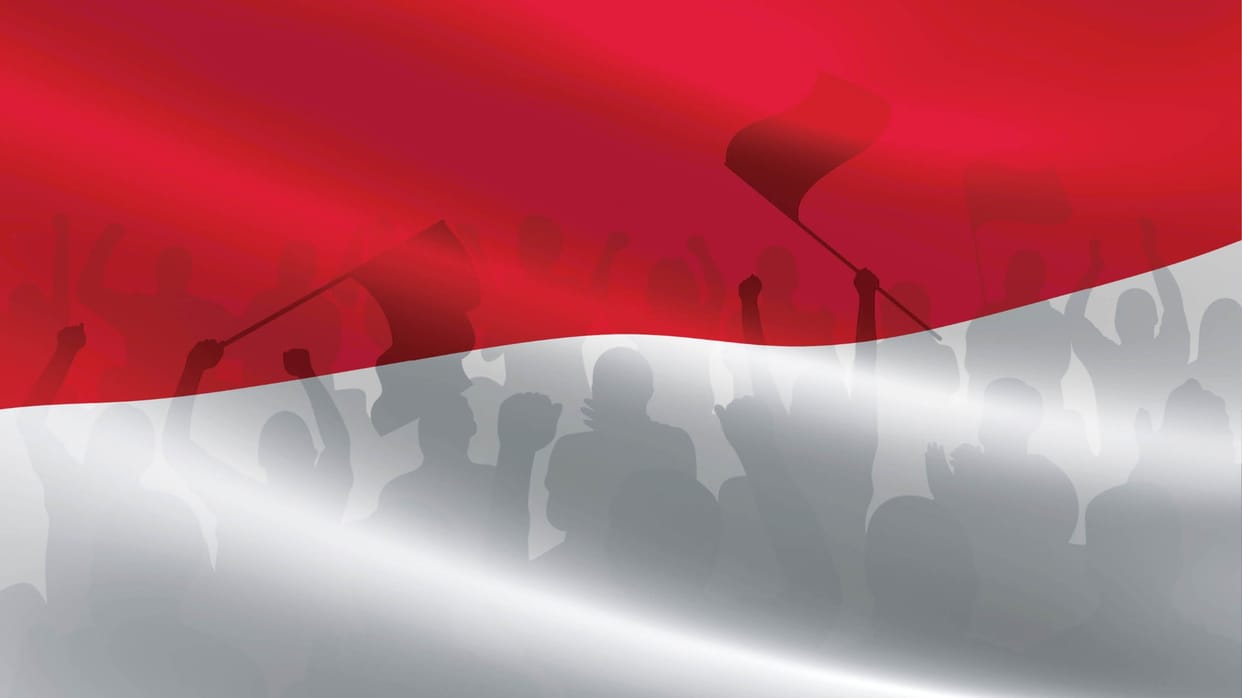 Indonesia Crowd set Parliament building on fire in Indonesia makassar three killed Police station targeted