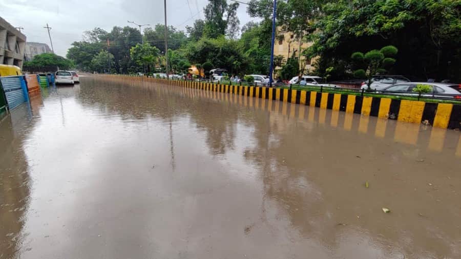 indore news yashwant sagar dam gate opened after heavy rain, alert issued