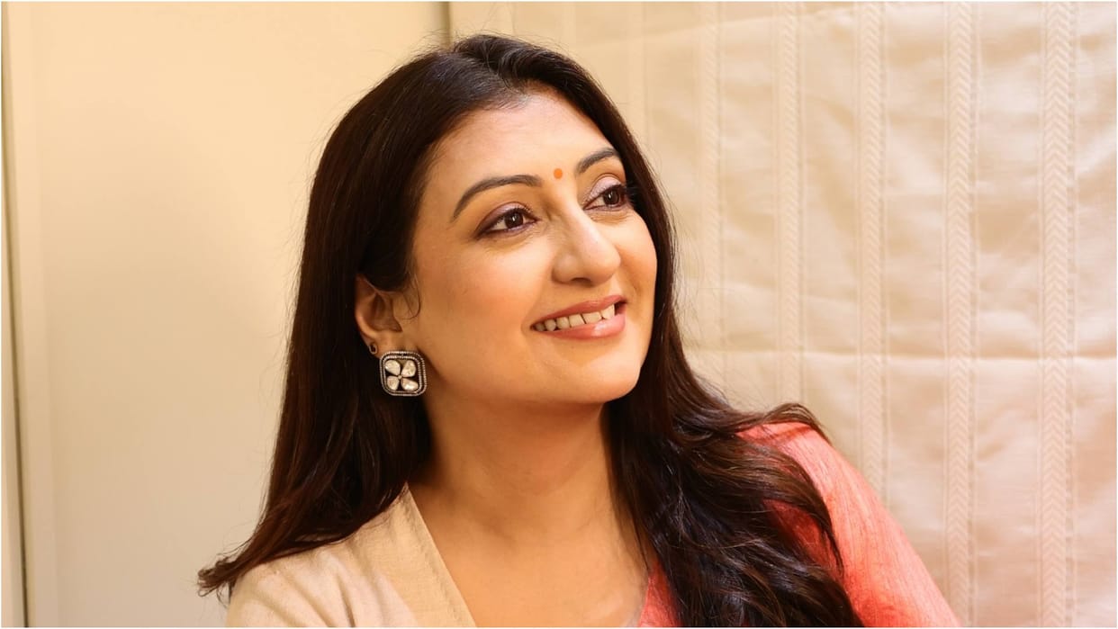 Juhi Parmar talks About her upcoming Show Kahani Har Ghar Ki says I am beyond grateful to be a part of This