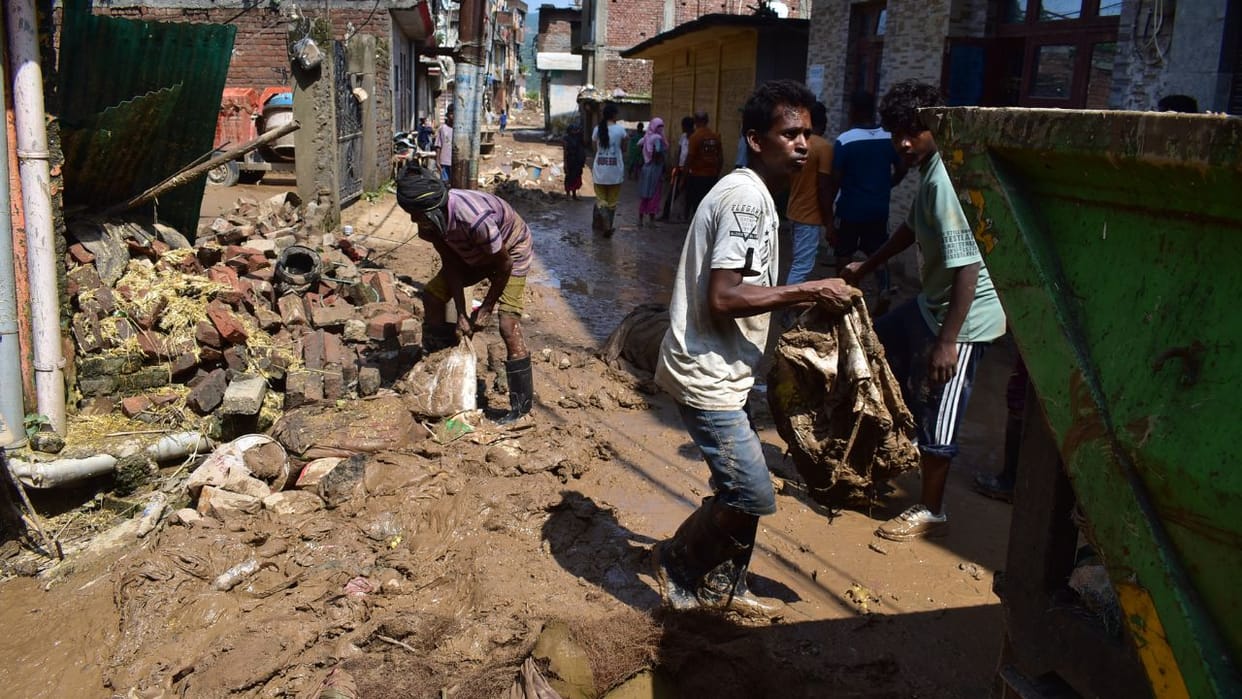 Two people injured after a kutcha house collapsed in Jad village after rain, referred to district hospital